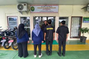 Morning Briefing Petugas Keamanan dan Kebersihan, Selasa 14 April 2026 oleh Kasubbag Umum dan Keuangan Pengadilan Agama Sidikalang